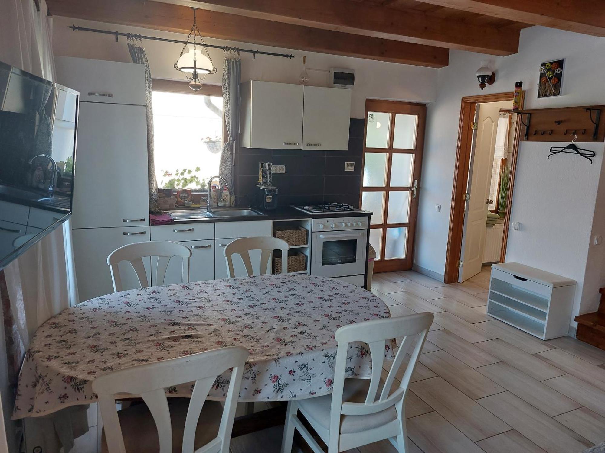 Negy Evszak Apartmanhaz ザラカロシュ エクステリア 写真